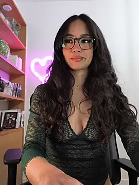 Naughty-Jessie online show from February 7, 2026, 9:07 pm