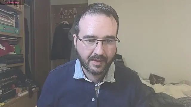 curiosillo83 online show from February 25, 2025, 3:38 pm