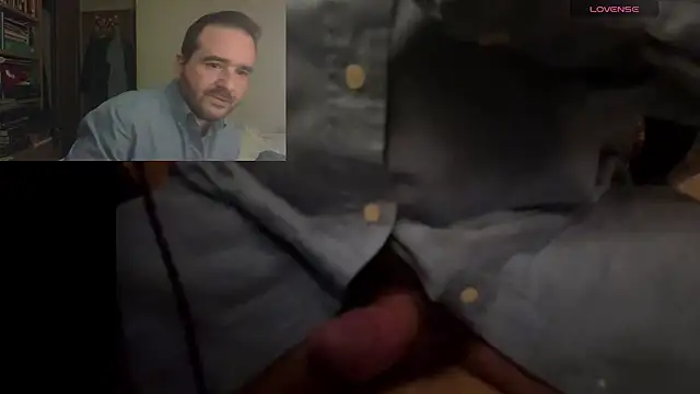 curiosillo83 online show from March 9, 2025, 1:25 am