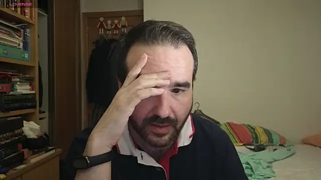 curiosillo83 online show from September 18, 2025, 4:53 pm