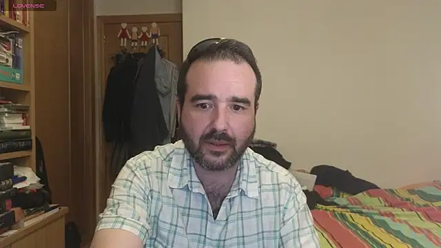 curiosillo83 online show from September 22, 2025, 5:26 pm