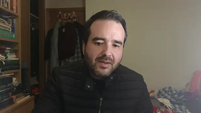 Snapshot of curiosillo83 chatting on March 1, 2026, 9:28 pm curiosillo83 online show from March 1, 2026, 9:28 pm