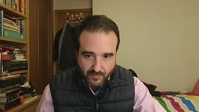 Snapshot of curiosillo83 chatting on March 9, 2026, 3:27 pm curiosillo83 online show from March 9, 2026, 3:27 pm