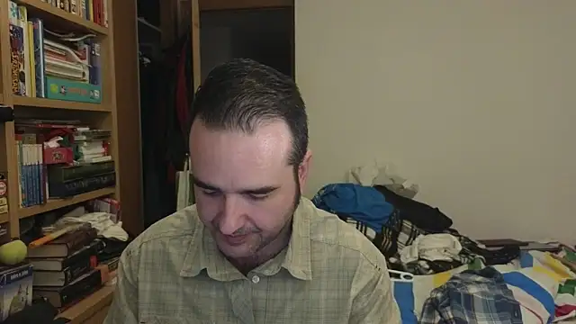 Snapshot of curiosillo83 chatting on April 21, 2026, 2:56 pm curiosillo83 online show from April 21, 2026, 2:56 pm