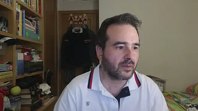 Snapshot of curiosillo83 chatting on May 30, 2026, 4:59 pm curiosillo83 online show from May 30, 2026, 4:59 pm