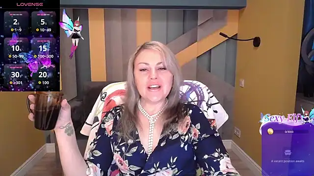 Snapshot of Candy_Long chatting on December 20, 2025, 6:31 am Candy Long online show from December 20, 2025, 6:31 am