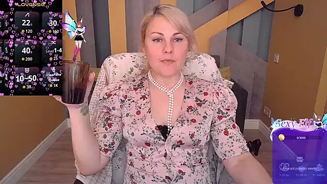Candy Long online show from May 24, 2026, 6:24 pm