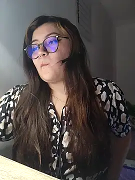 Sakura 0505 online show from November 9, 2025, 8:07 pm