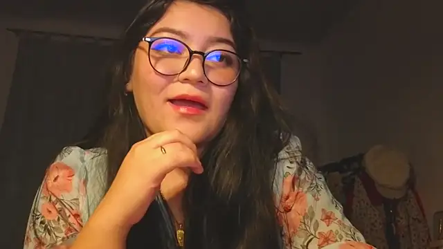 Snapshot of Sakura_0505 chatting on February 14, 2026, 11:56 pm Sakura 0505 online show from February 14, 2026, 11:56 pm