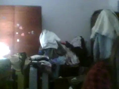 ShawnaAdams online show from December 17, 2025, 4:02 pm