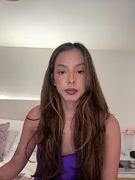 Snapshot of Bella_cutte_ chatting on December 17, 2025, 11:55 pm Bella cutte online show from December 17, 2025, 11:55 pm