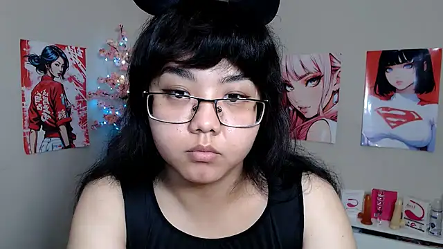 Moertomlly online show from November 3, 2025, 4:14 am