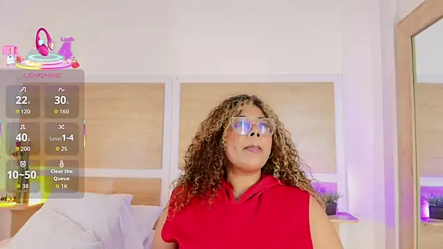  nickypurple  online show from October 27, 2025, 7:18 pm