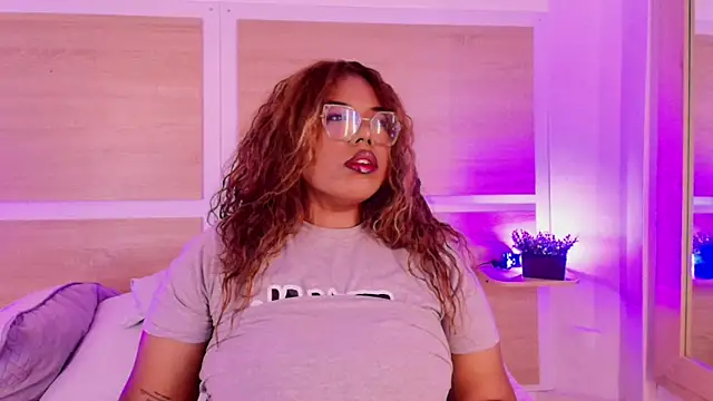Snapshot of _nickypurple_ chatting on May 28, 2026, 6:38 pm nickypurple online show from May 28, 2026, 6:38 pm