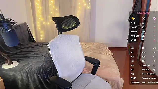 Snapshot of liliwang03 chatting on January 19, 2026, 1:26 pm liliwang03 online show from January 19, 2026, 1:26 pm