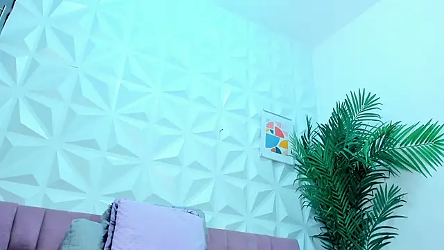Snapshot of Hellen_Sky chatting on January 17, 2025, 1:15 am Hellen Sky online show from January 17, 2025, 1:15 am