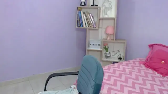 mature martina online show from October 26, 2025, 11:05 am