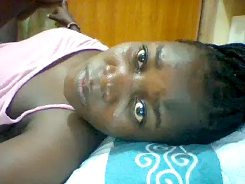 Snapshot of Alessandrajenna chatting on March 3, 2025, 5:09 am Alessandrajenna online show from March 3, 2025, 5:09 am