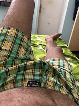 Snapshot of yourheroforfun chatting on April 29, 2026, 6:03 pm yourheroforfun online show from April 29, 2026, 6:03 pm