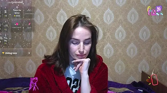 xx adrihanna xx online show from March 10, 2026, 6:24 pm