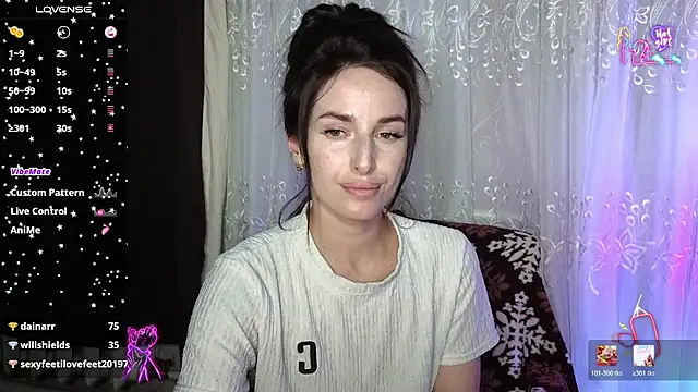 Snapshot of xx_adrihanna_xx chatting on May 8, 2026, 6:24 pm xx adrihanna xx online show from May 8, 2026, 6:24 pm