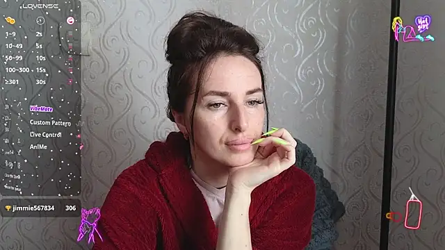 Snapshot of xx_adrihanna_xx chatting on May 13, 2026, 6:11 am xx adrihanna xx online show from May 13, 2026, 6:11 am