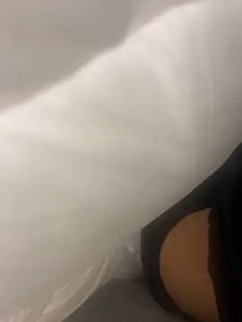 Snapshot of Bebemickey75 chatting on March 22, 2025, 3:31 pm Bebemickey75 online show from March 22, 2025, 3:31 pm