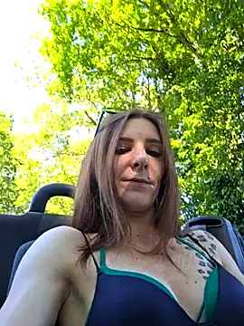 Ladykimberly XOXO online show from May 24, 2026, 3:06 pm