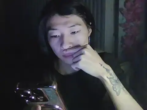 CarlyJoy online show from November 1, 2025, 2:19 pm