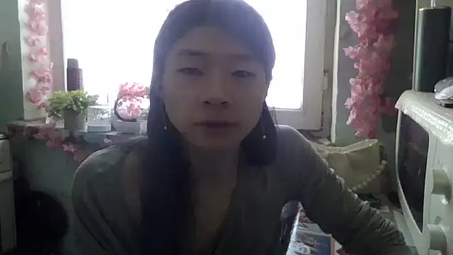 CarlyJoy online show from November 27, 2025, 7:21 am