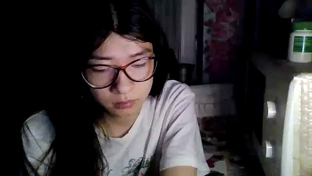 CarlyJoy online show from March 18, 2026, 4:43 pm