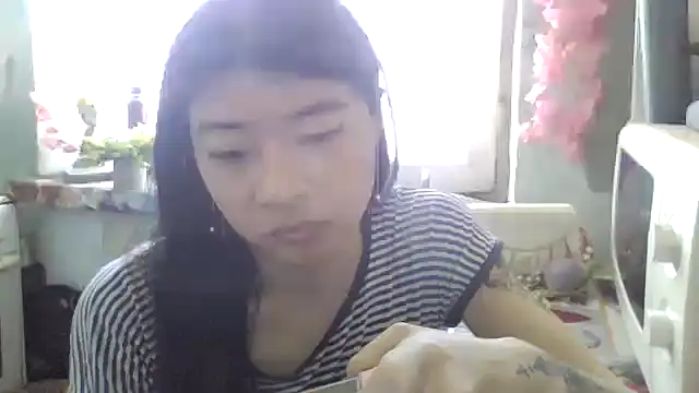 Snapshot of CarlyJoy chatting on June 3, 2026, 10:40 am CarlyJoy online show from June 3, 2026, 10:40 am