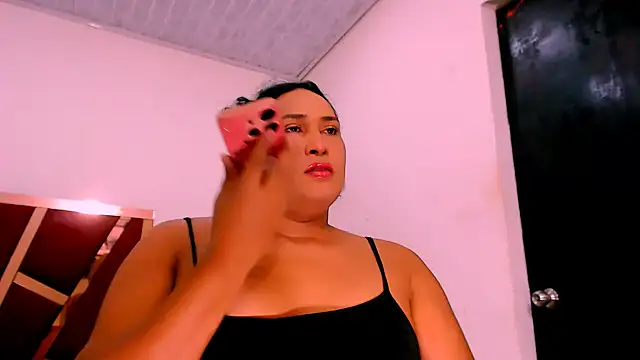 big alondra x online show from October 31, 2025, 7:48 pm