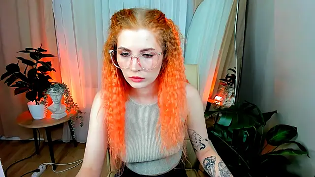 Snapshot of Mira__Blush chatting on February 8, 2025, 1:33 pm Mira Blush online show from February 8, 2025, 1:33 pm