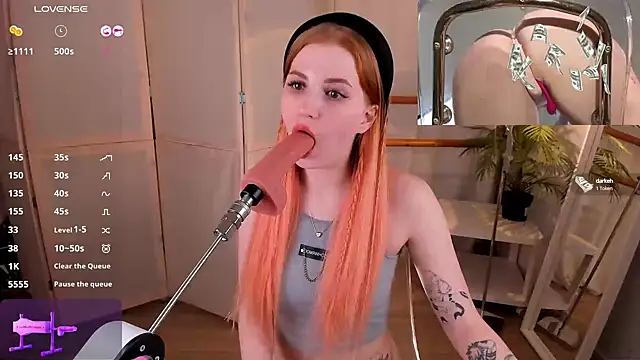 Snapshot of Mira__Blush chatting on February 12, 2025, 3:40 am Mira Blush online show from February 12, 2025, 3:40 am