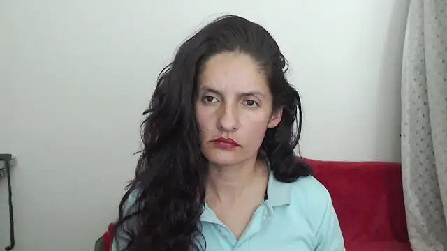 Snapshot of catalina_duran1 chatting on December 23, 2025, 5:05 am catalina duran1 online show from December 23, 2025, 5:05 am