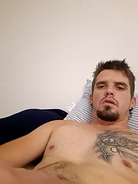 Heyoitskeyss online show from June 4, 2026, 5:24 am