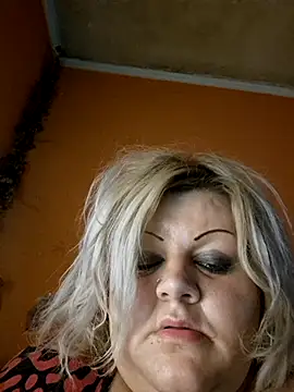 Snapshot of ducicsajsziii chatting on October 10, 2025, 10:20 pm ducicsajsziii online show from October 10, 2025, 10:20 pm