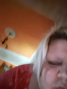 Snapshot of ducicsajsziii chatting on November 29, 2025, 2:20 pm ducicsajsziii online show from November 29, 2025, 2:20 pm