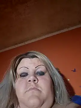 Snapshot of ducicsajsziii chatting on February 25, 2026, 8:35 am ducicsajsziii online show from February 25, 2026, 8:35 am