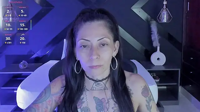 dark gotica online show from March 5, 2026, 7:10 pm