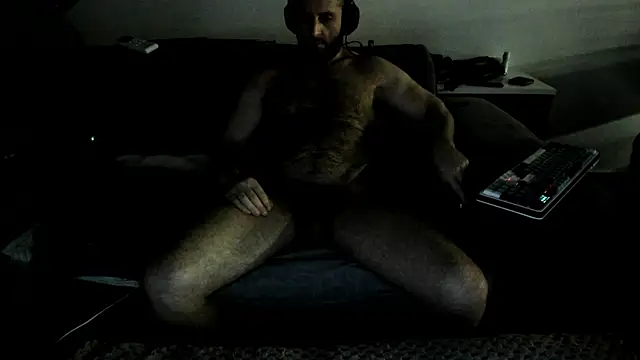 Snapshot of Hugealphabeast chatting on November 22, 2025, 9:03 pm Hugealphabeast online show from November 22, 2025, 9:03 pm