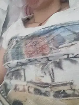 bruna safadinhaa online show from February 25, 2025, 2:33 pm