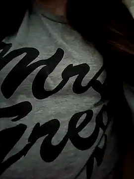 bruna safadinhaa online show from November 3, 2025, 4:08 pm