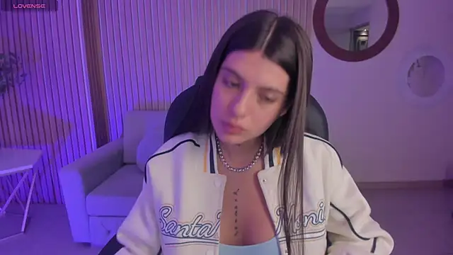 AlessiaCorleone  online show from January 19, 2025, 10:39 pm