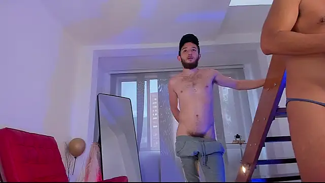 Juan Castano online show from December 2, 2024, 12:40 pm