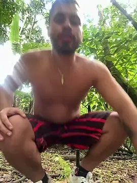 Juan Castano online show from January 5, 2025, 9:47 pm