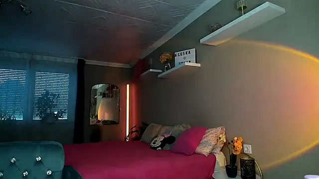 alexababy online show from February 28, 2026, 1:12 pm