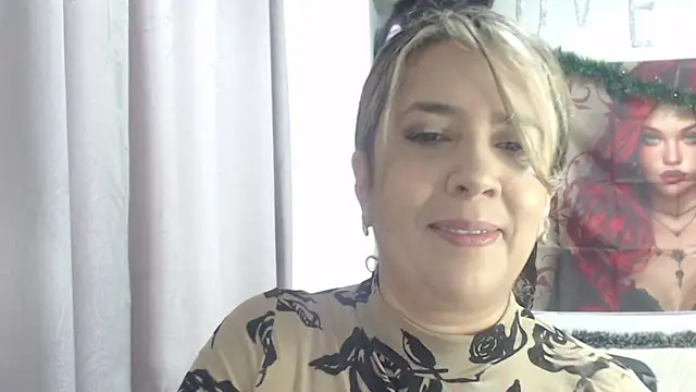 Snapshot of Victoria_meester chatting on January 7, 2026, 3:03 pm Victoria meester online show from January 7, 2026, 3:03 pm