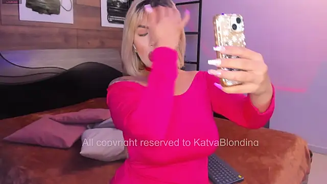 KatyaBlonding online show from September 11, 2025, 3:23 pm